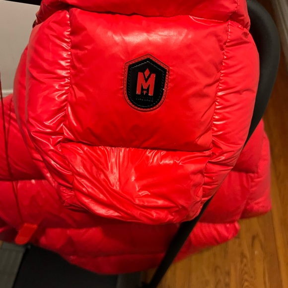 Mackage Kent size 44 Mens no rips a few spots but nothing crazy - Picture 4 of 8